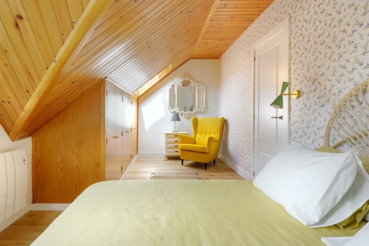 Duplex 12 *